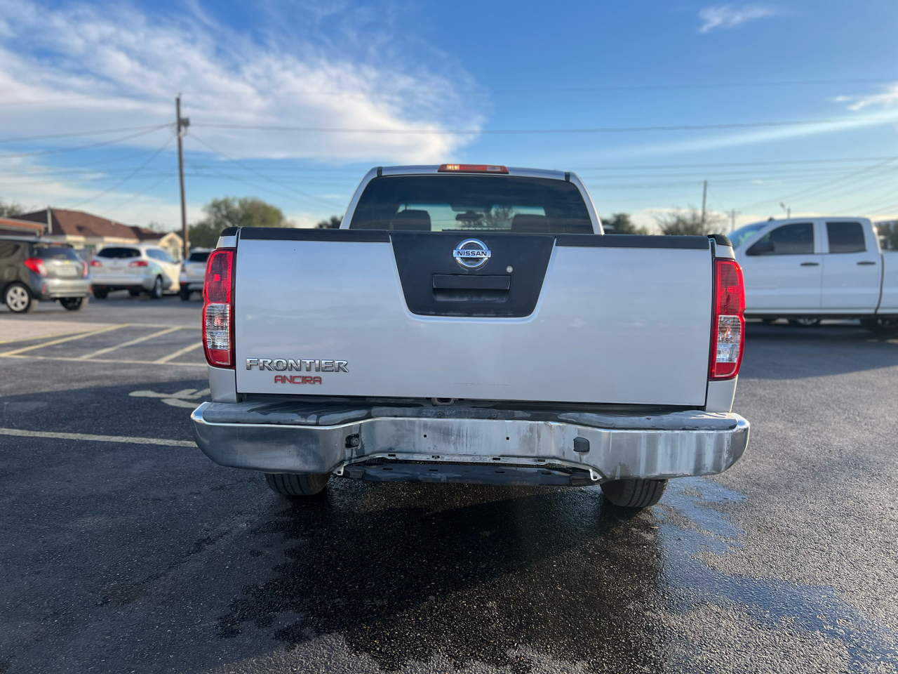 Nissan Frontier  2012