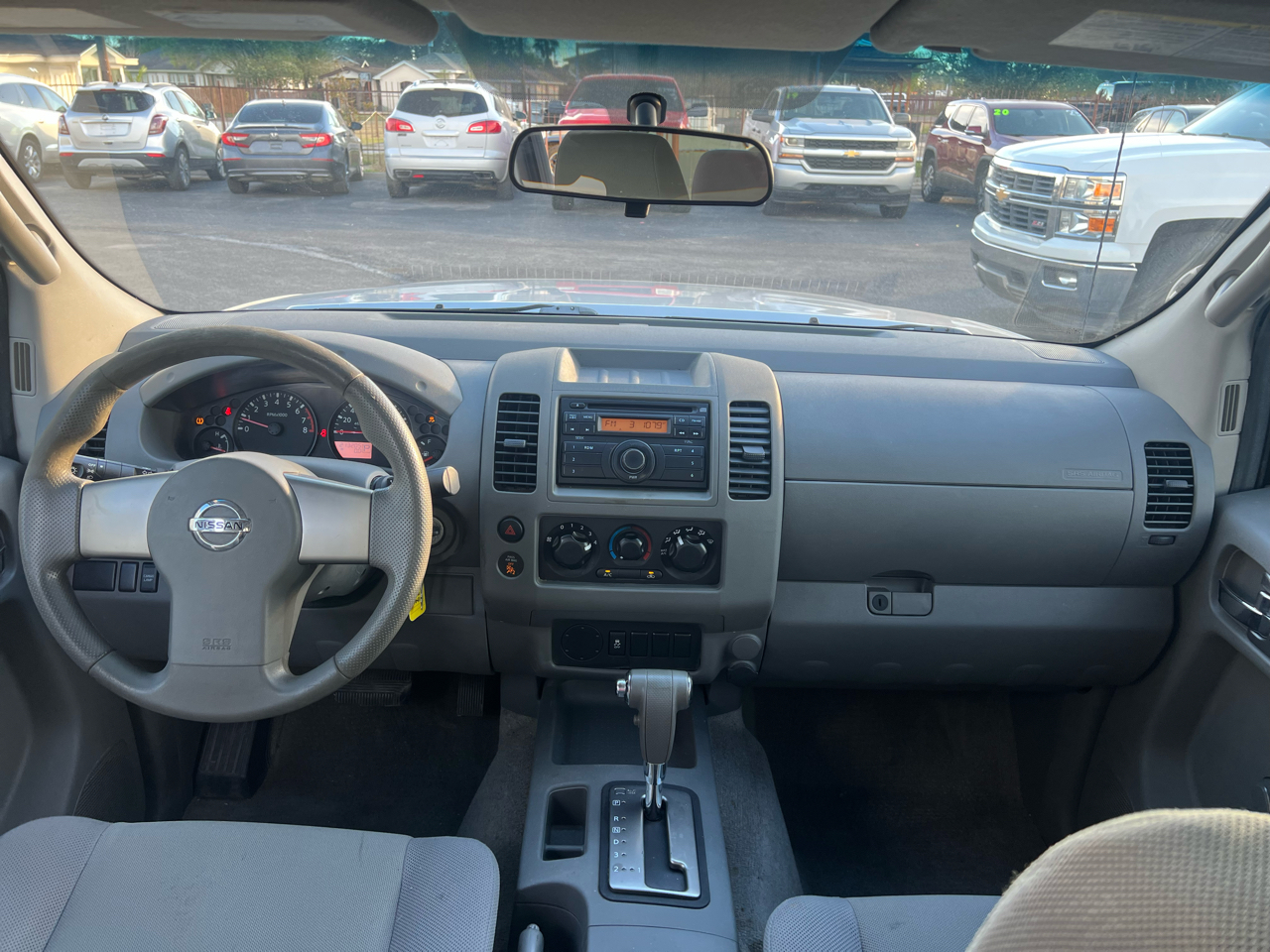 Nissan Frontier  2012
