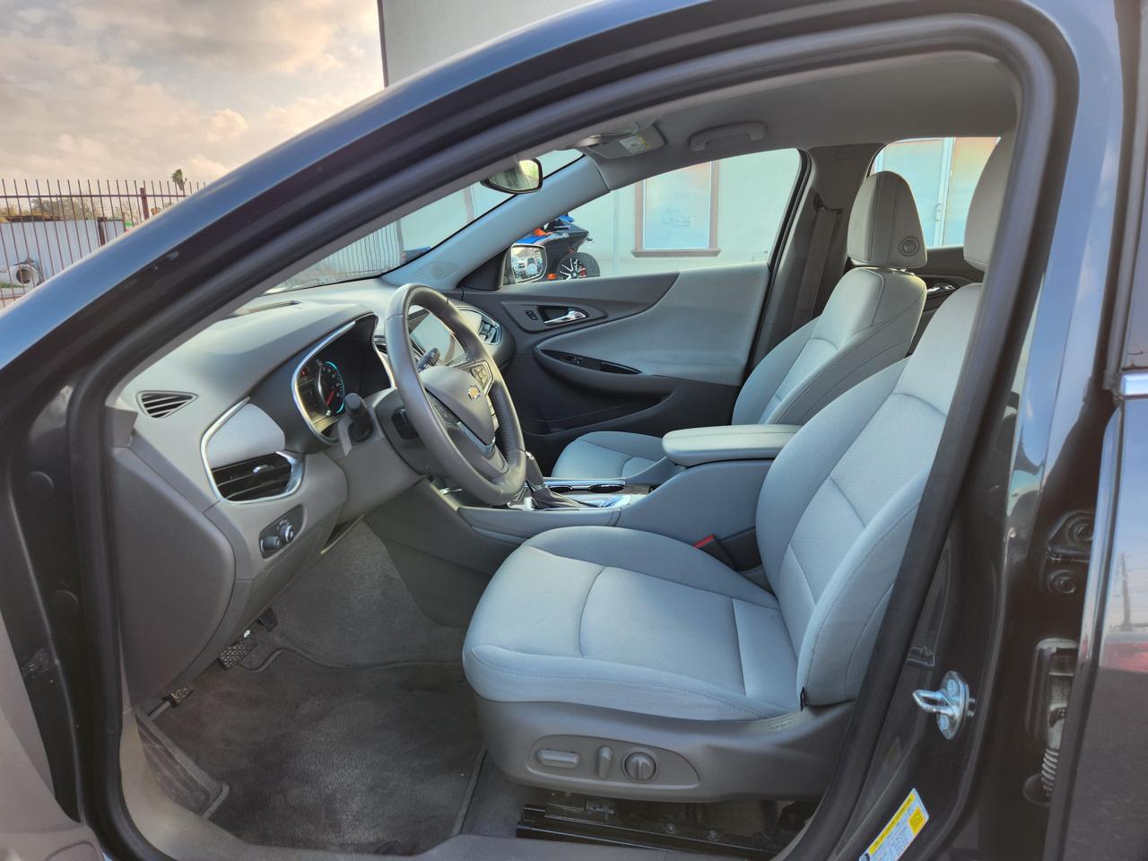 Chevrolet Malibu  2016