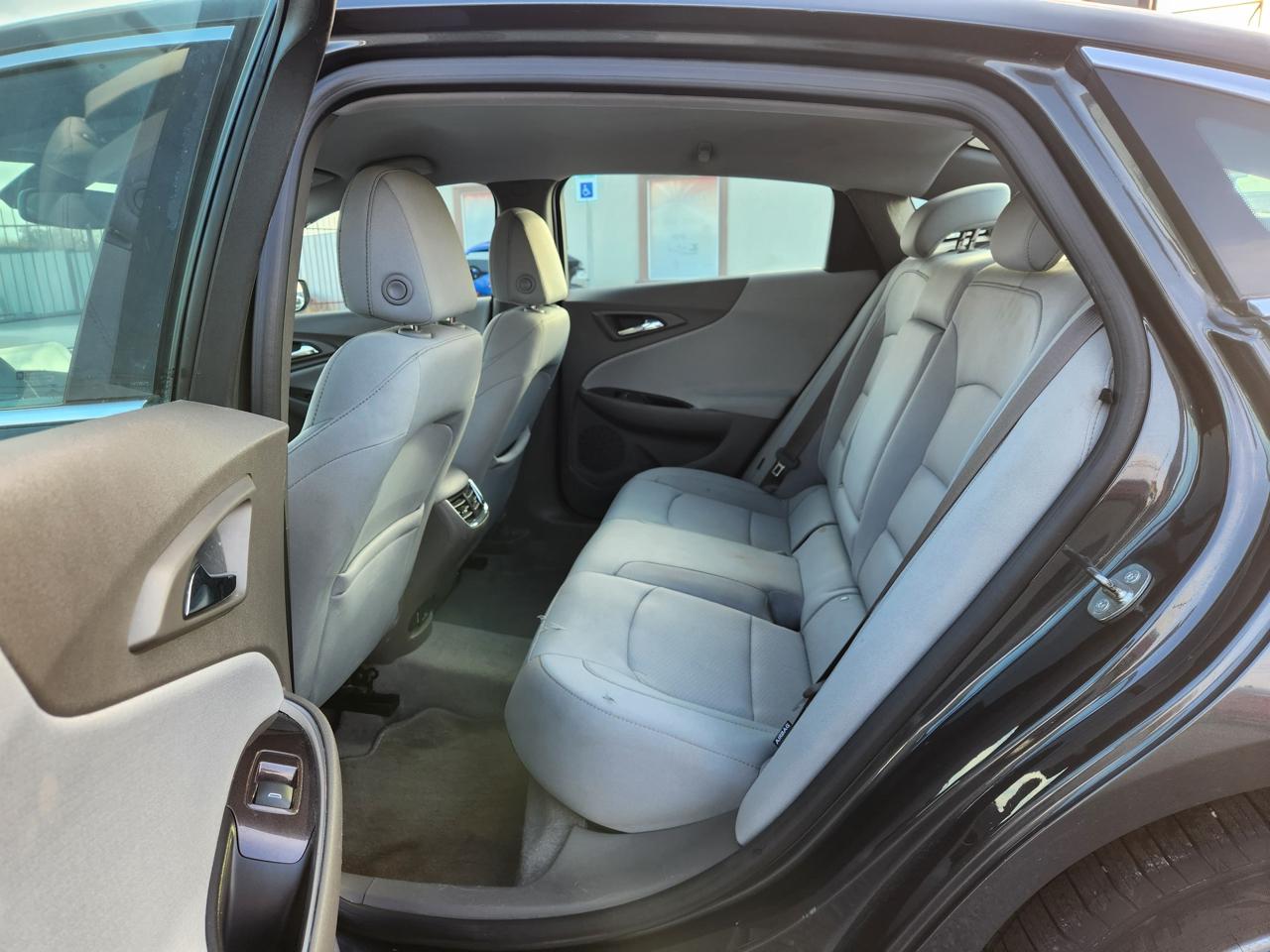 Chevrolet Malibu  2016