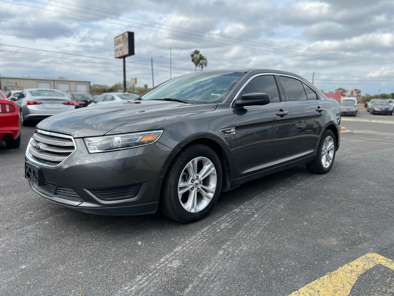 Ford Taurus  2016