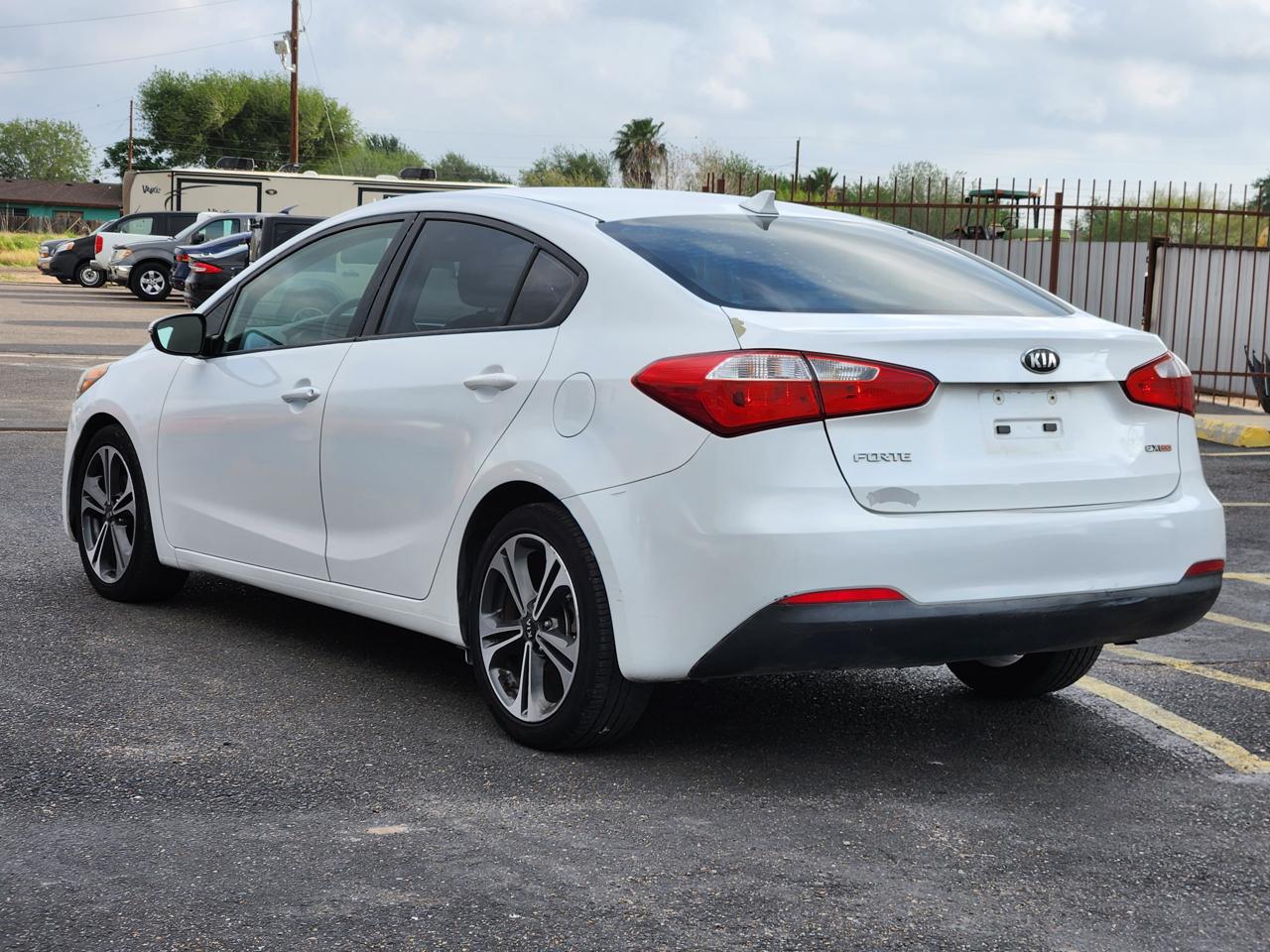 Kia Forte LX 2015