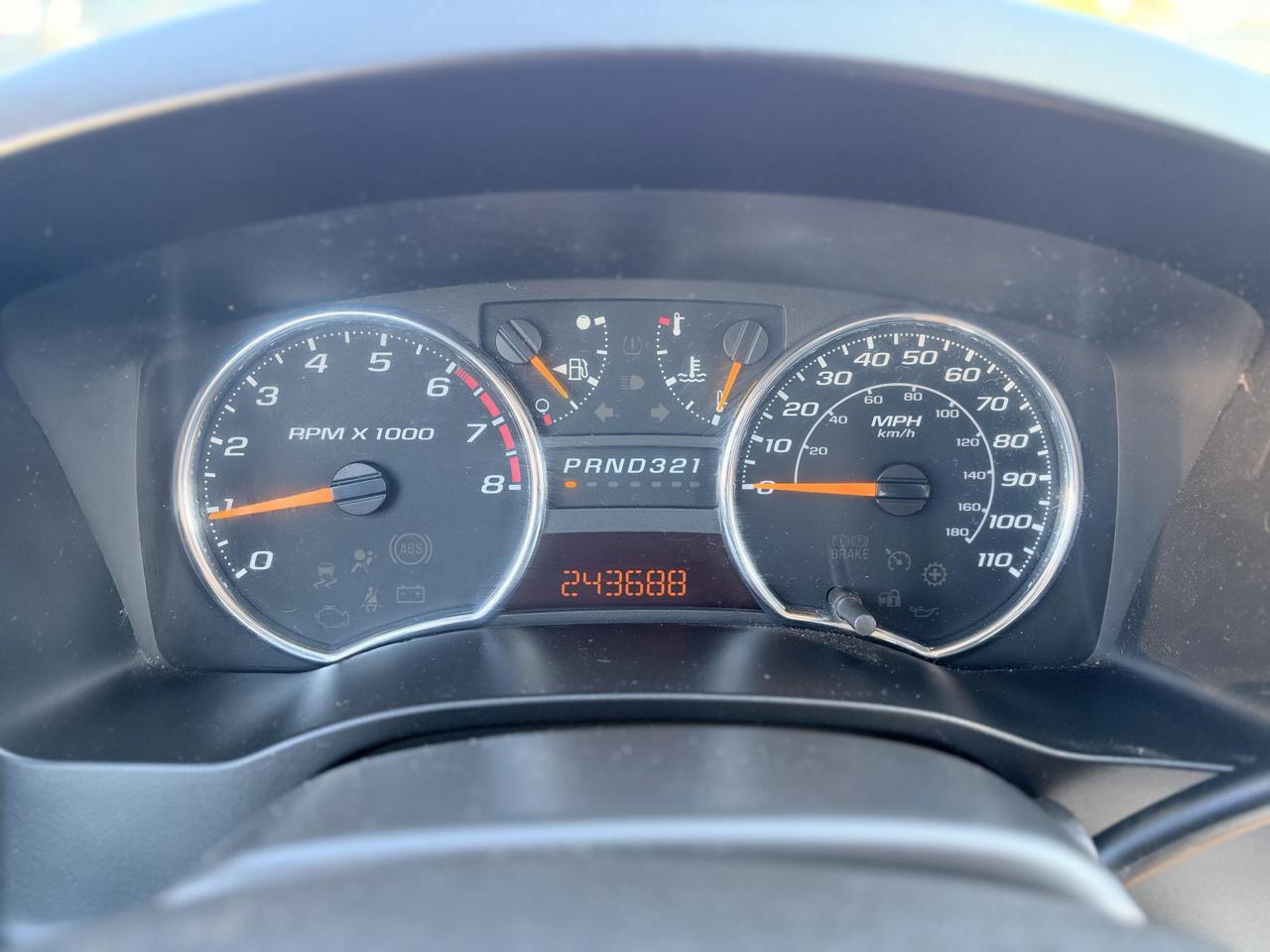 Chevrolet Colorado  2011