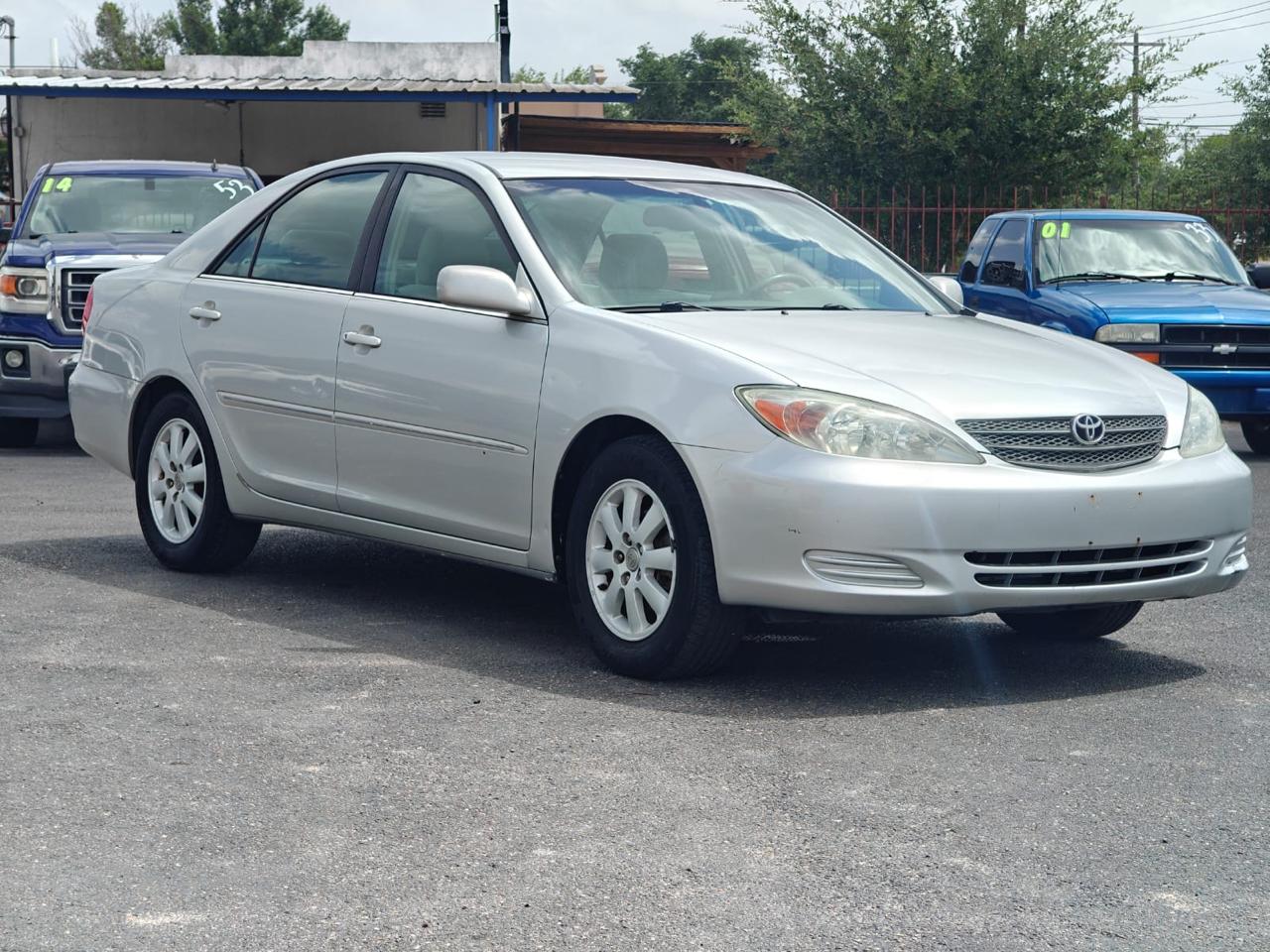 Toyota Camry  2002