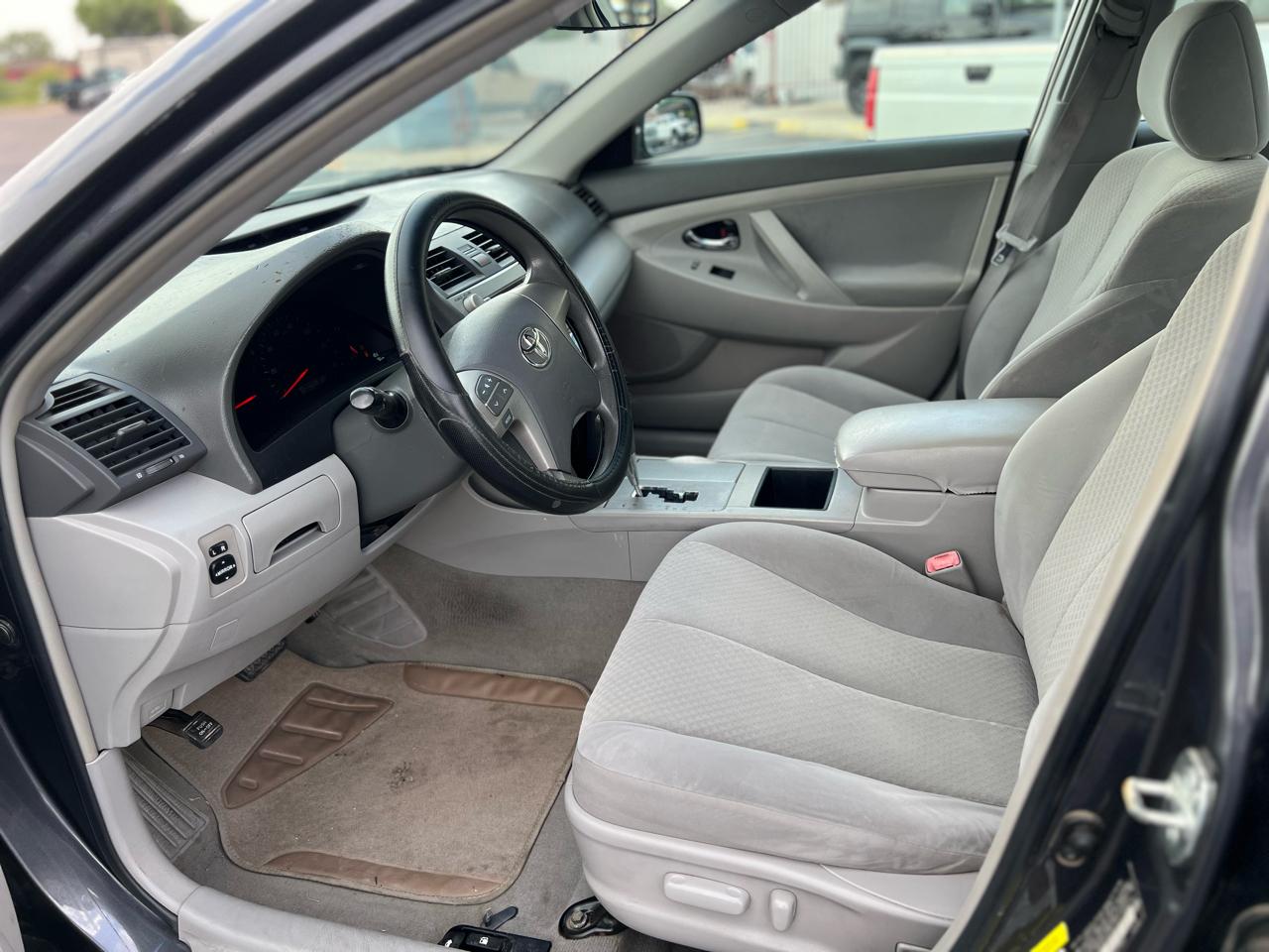 Toyota Camry Base 2009
