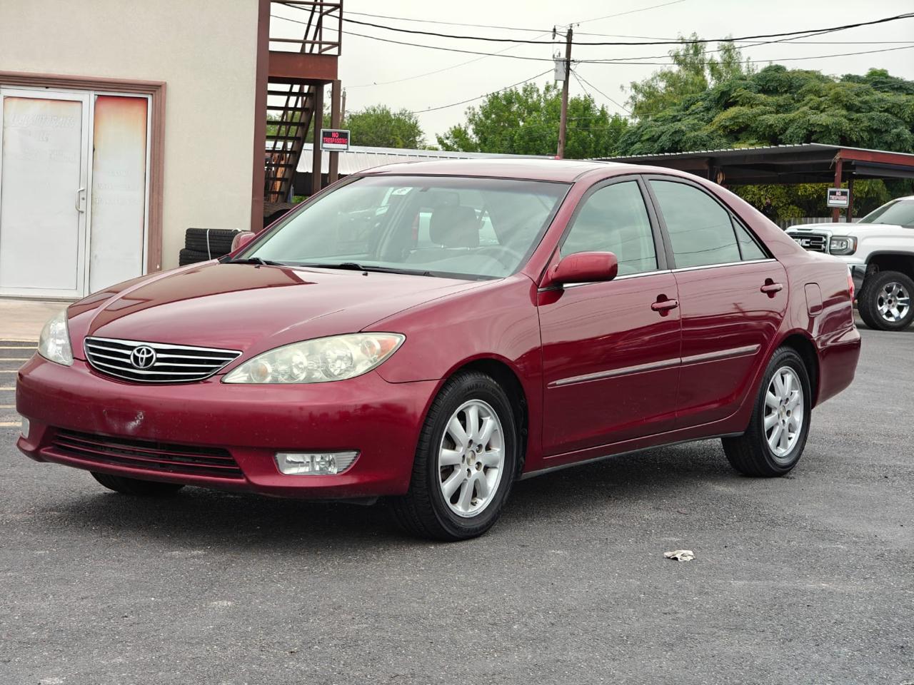 Toyota Camry LE 2006