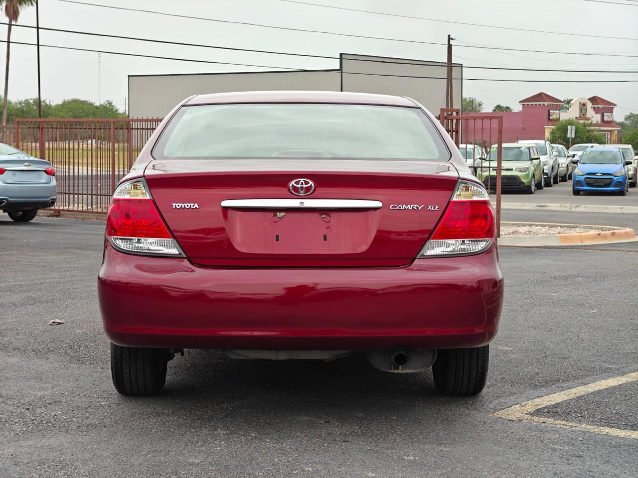 Toyota Camry LE 2006