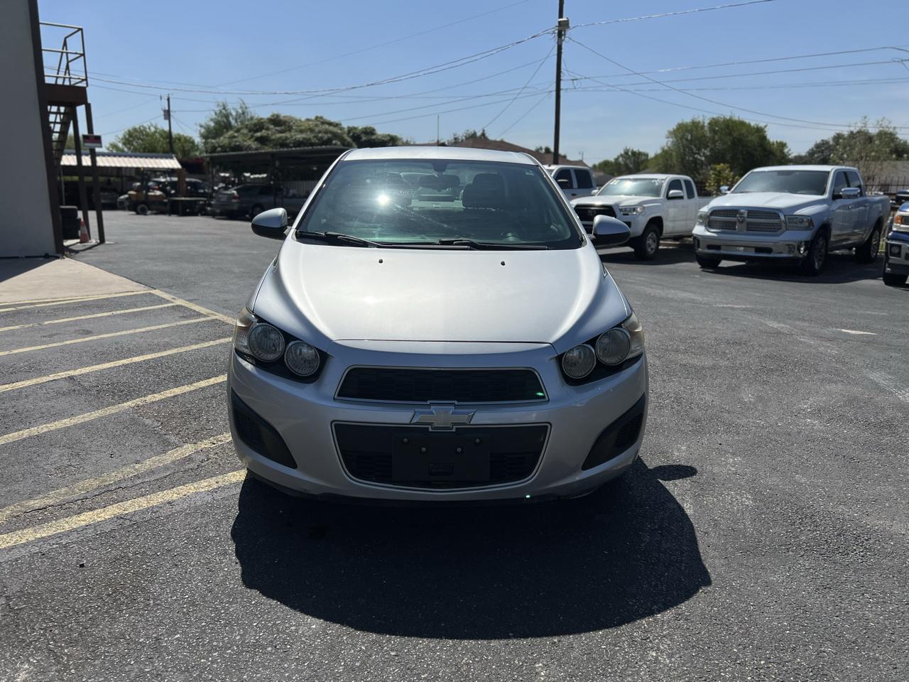 Chevrolet Sonic  2015