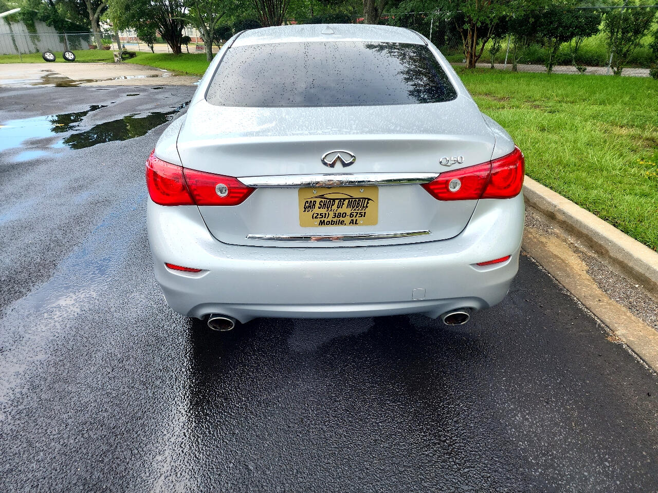 Infiniti Q50 Premium 2014