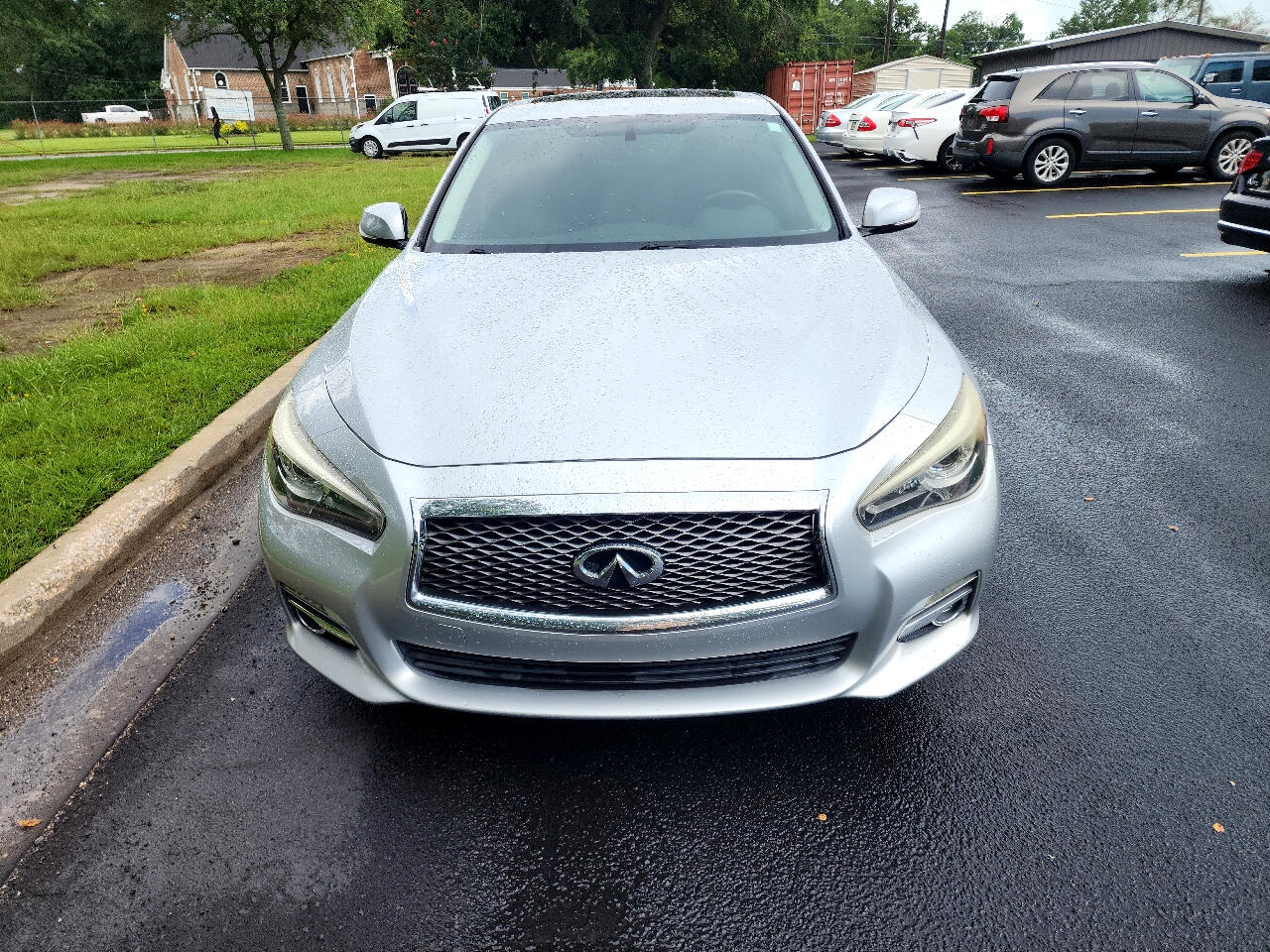 Infiniti Q50 Premium 2014