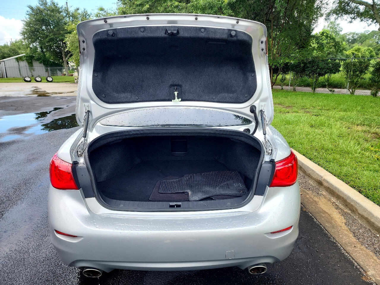 Infiniti Q50 Premium 2014