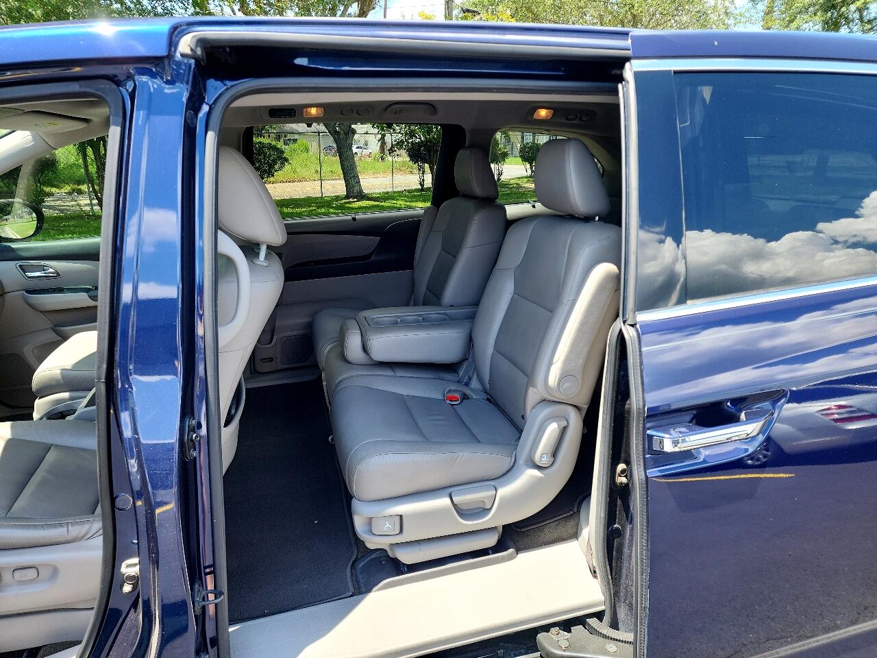 Honda Odyssey Touring 2015