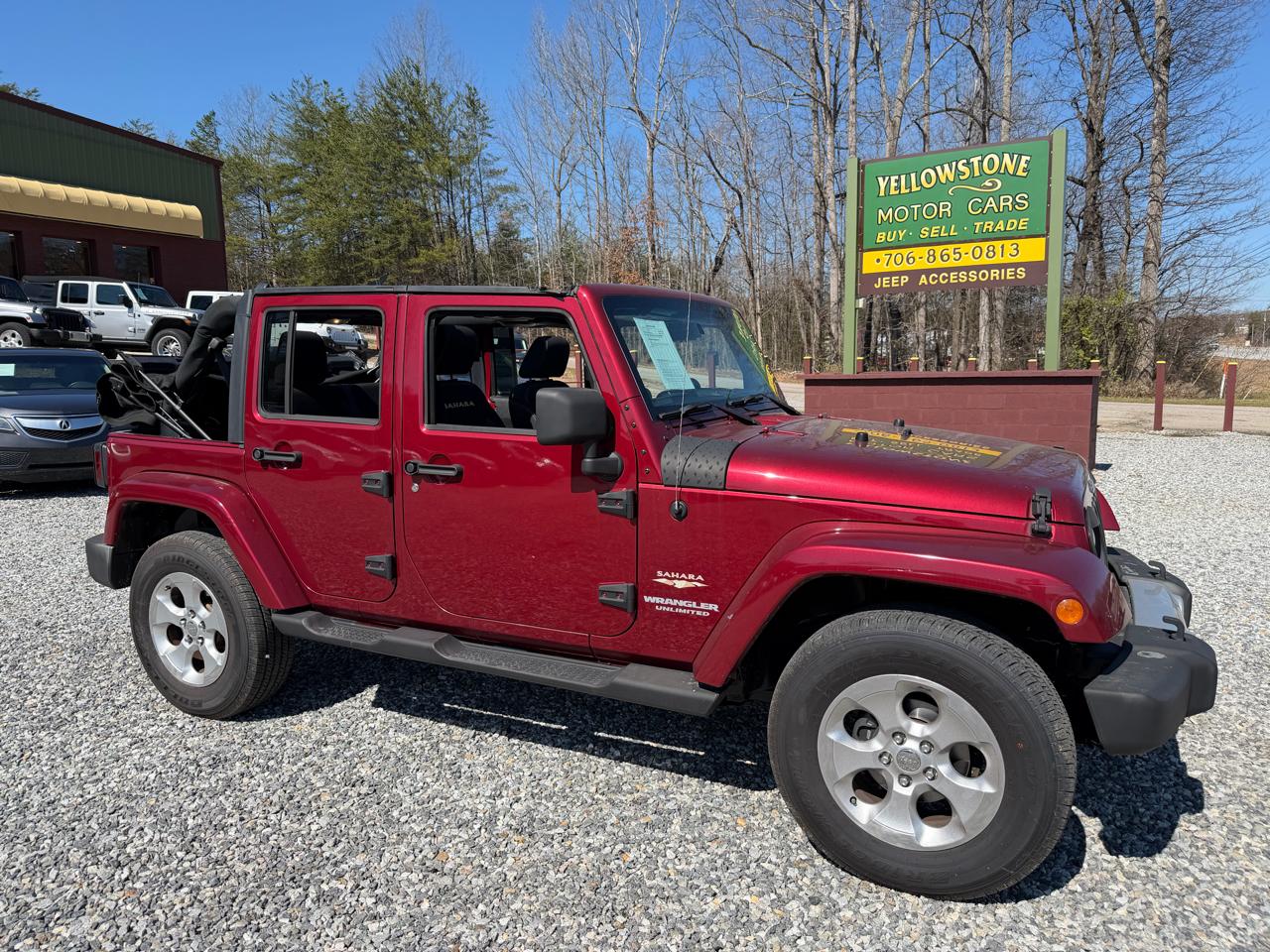 Jeep Wrangler Unlimited Sahara 4WD 2013