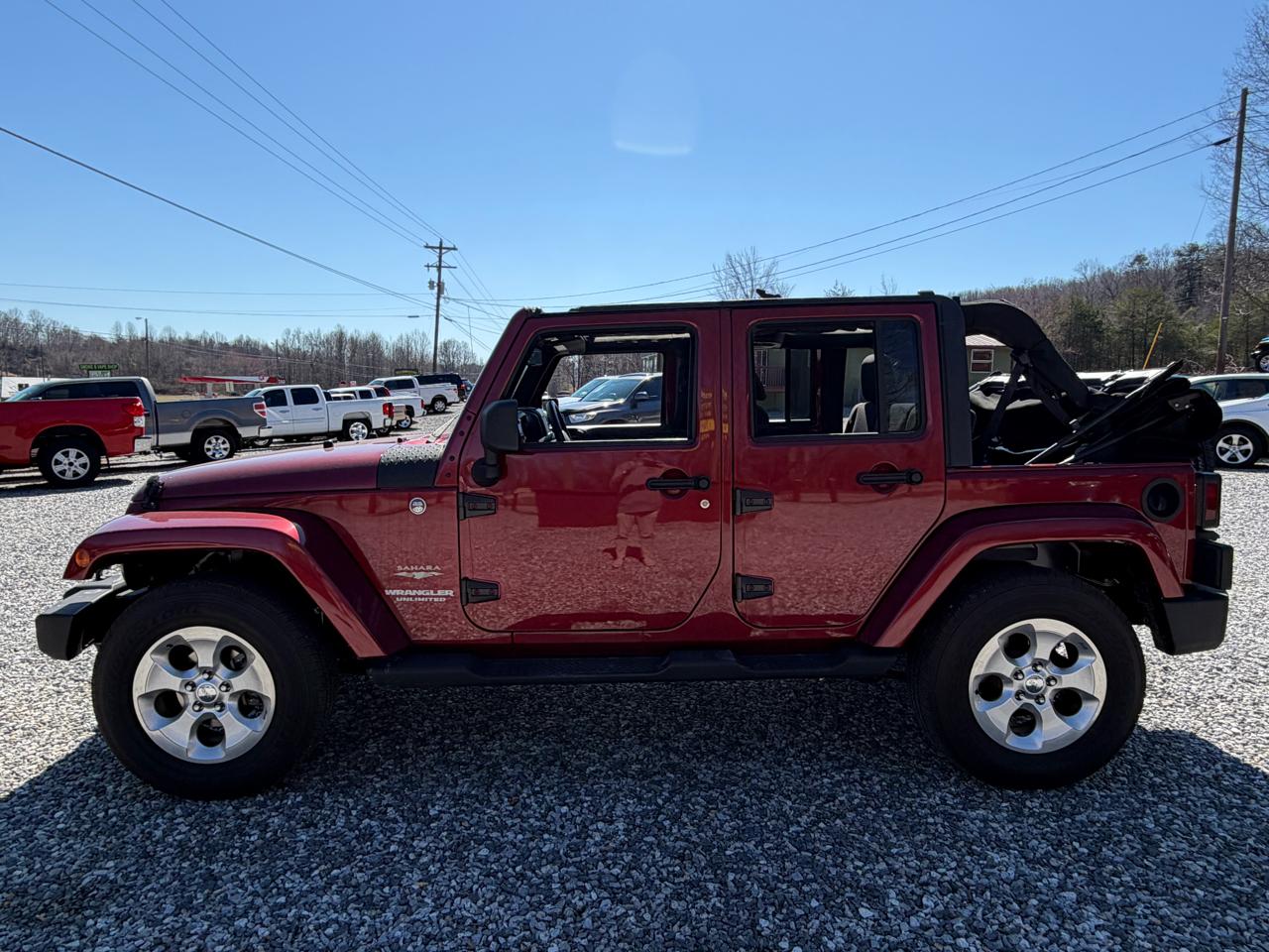 Jeep Wrangler Unlimited Sahara 4WD 2013