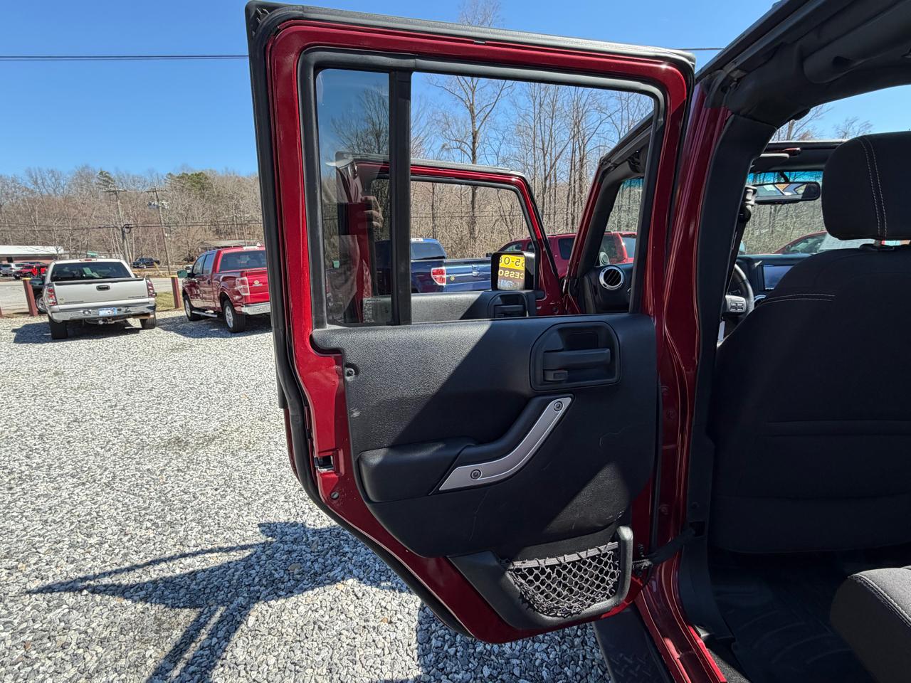 Jeep Wrangler Unlimited Sahara 4WD 2013