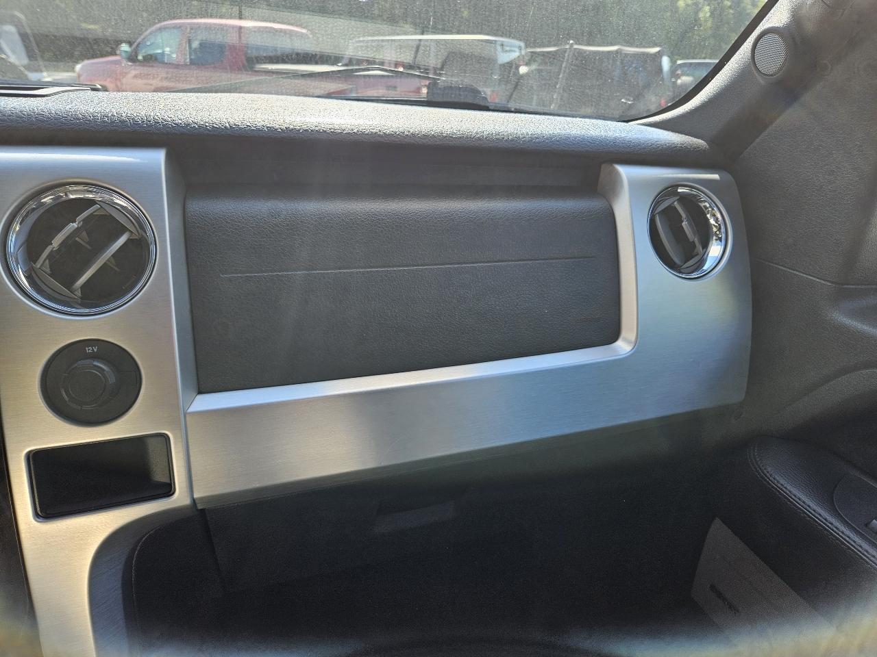 2013 Ford F-150 Platinum - Photo 17