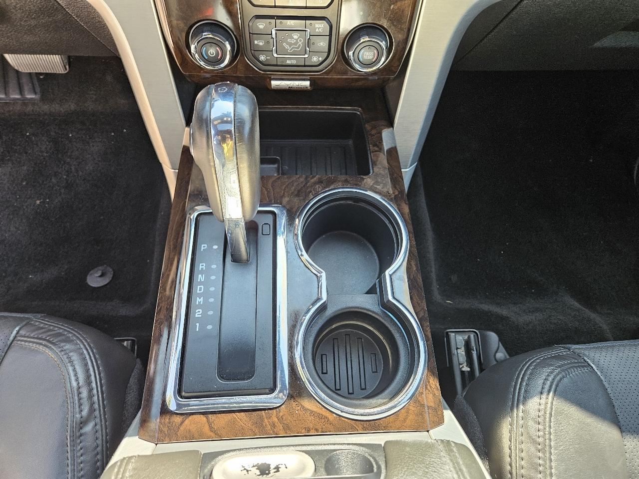 2013 Ford F-150 Platinum - Photo 18