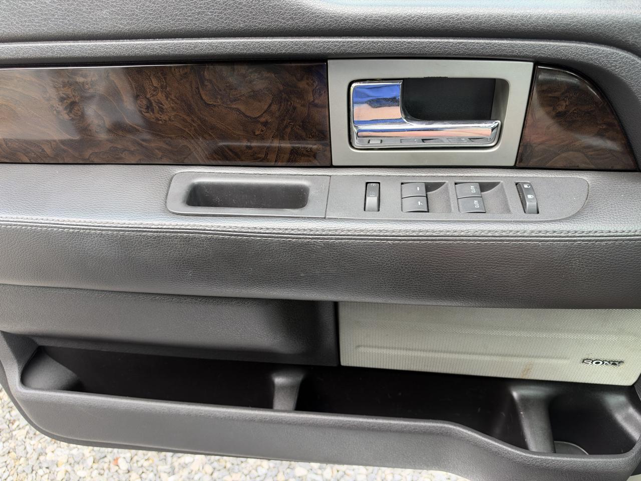 Ford F-150 Platinum SuperCrew 6.5-ft. Bed 4WD 2013