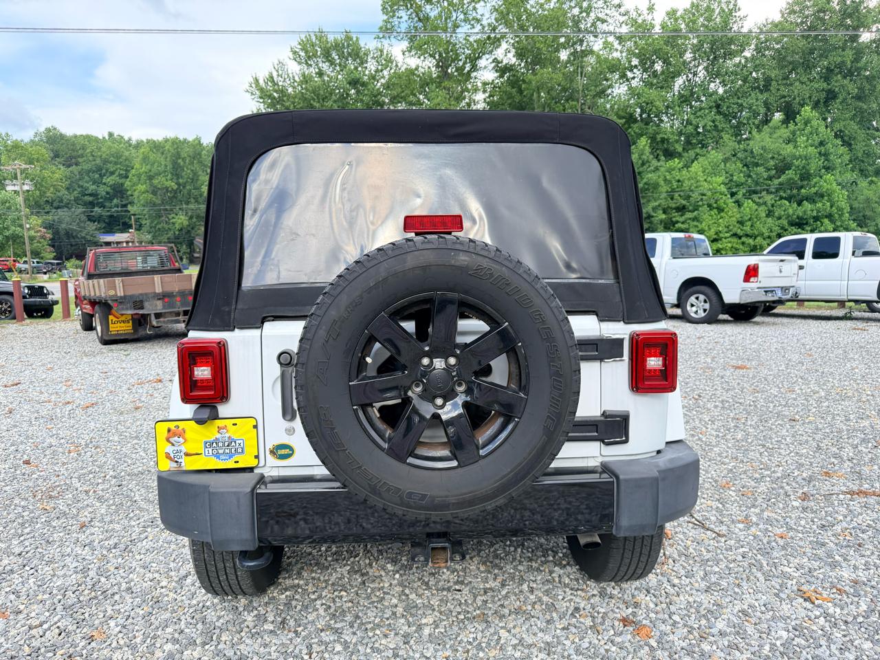 2014 Jeep Wrangler Unlimited Sahara - Photo 7