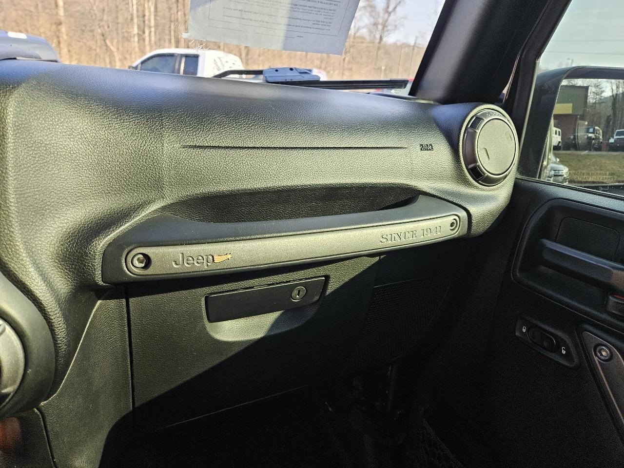 Jeep Wrangler JK Unlimited Sport 4WD 2018