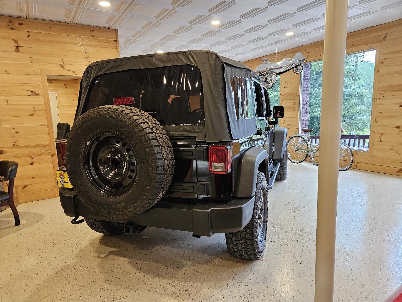 Jeep Wrangler JK Unlimited Sport 4WD 2018