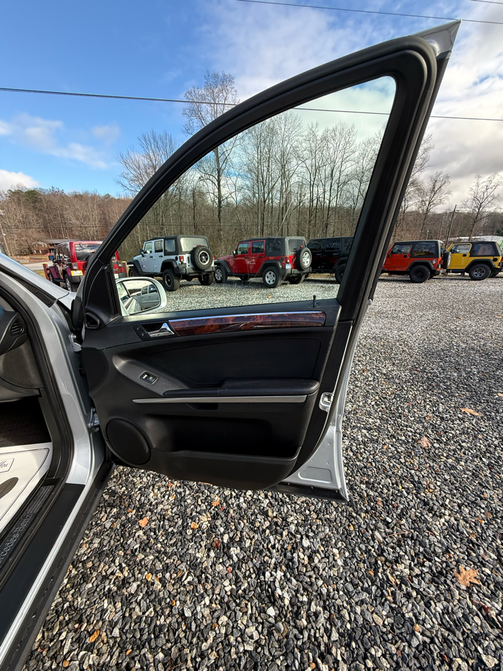 Mercedes-Benz M-Class ML350 2006