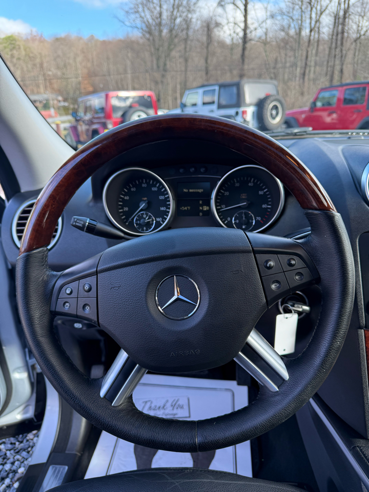 Mercedes-Benz M-Class ML350 2006