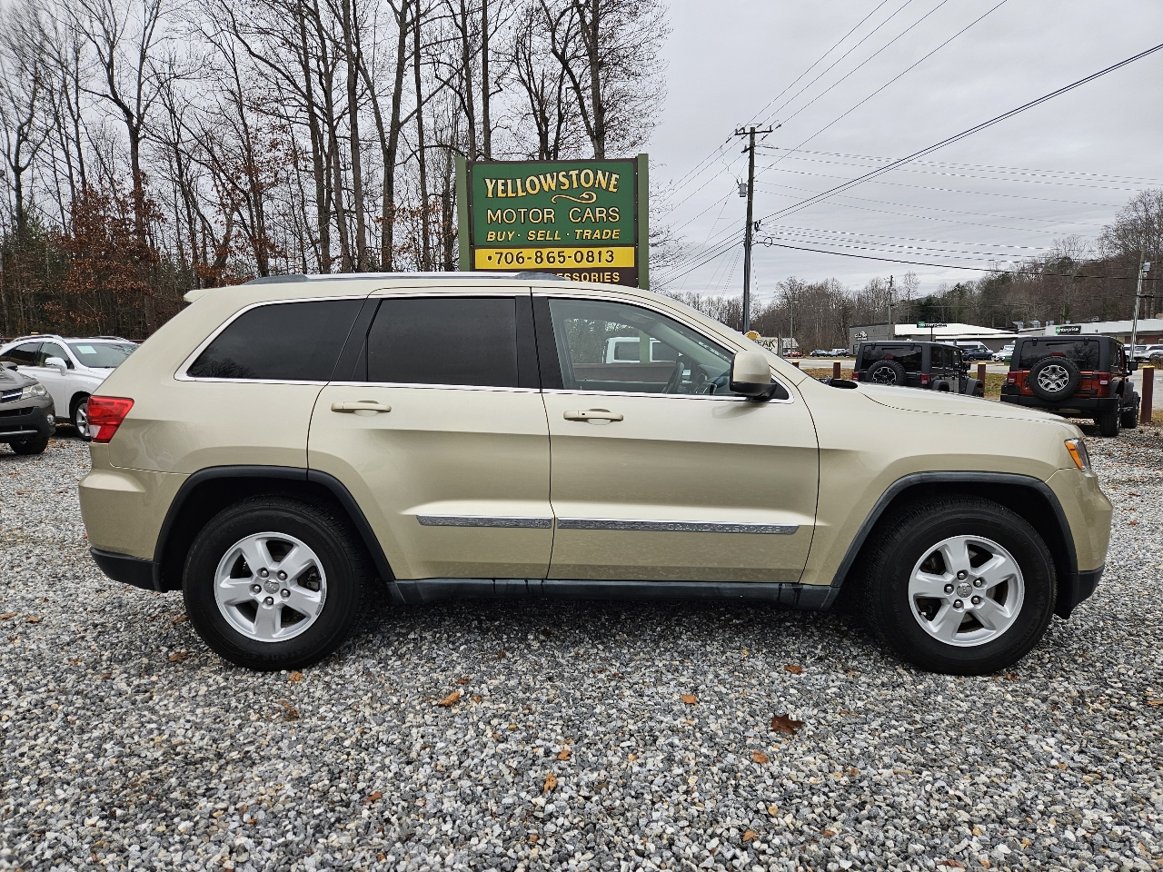2011 Jeep Grand Cherokee Laredo's photo