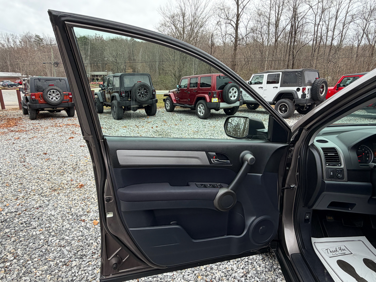 Honda CR-V LX 2WD 5-Speed AT 2011