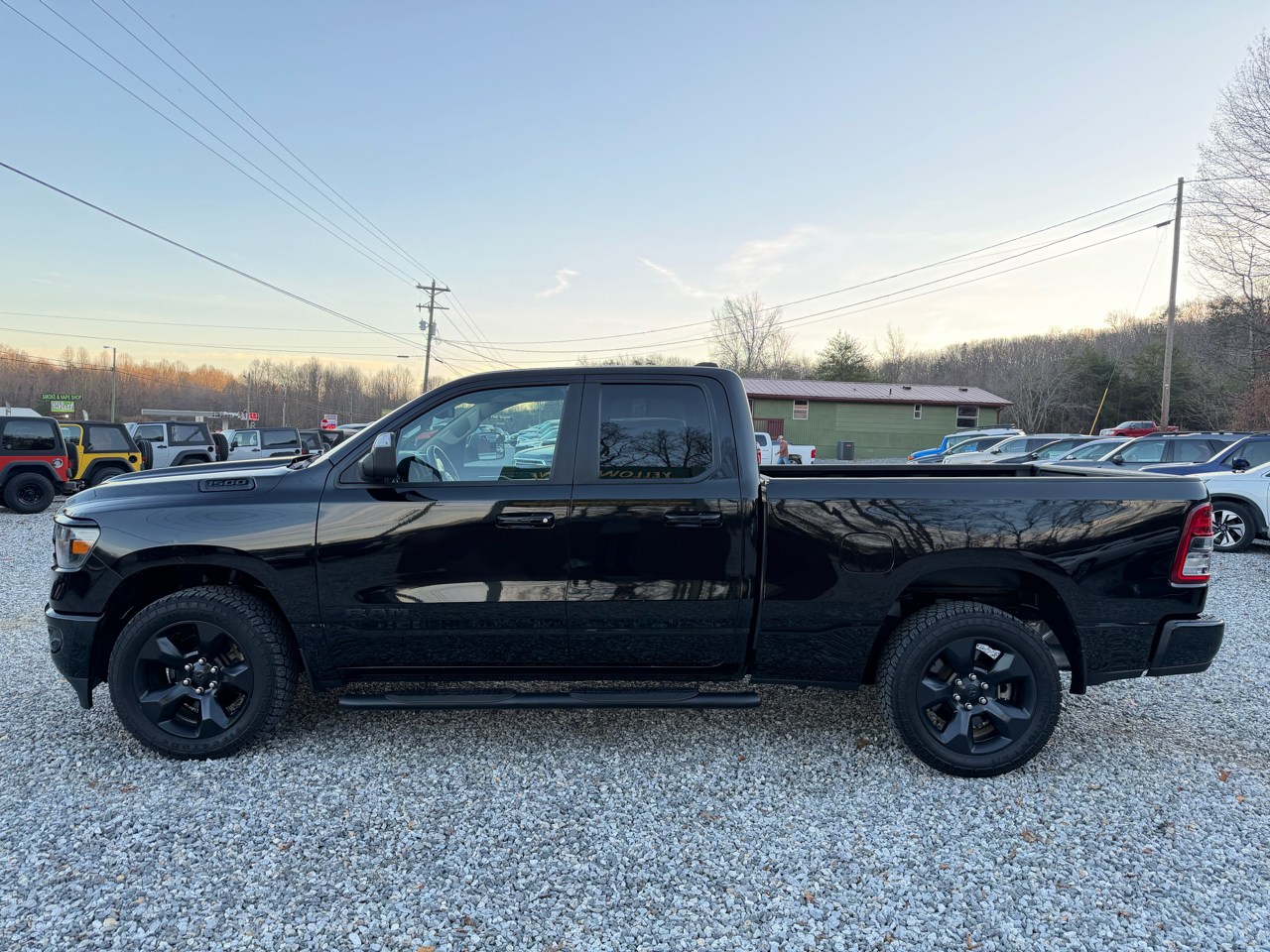 RAM 1500 Big Horn Quad Cab 4WD 2019