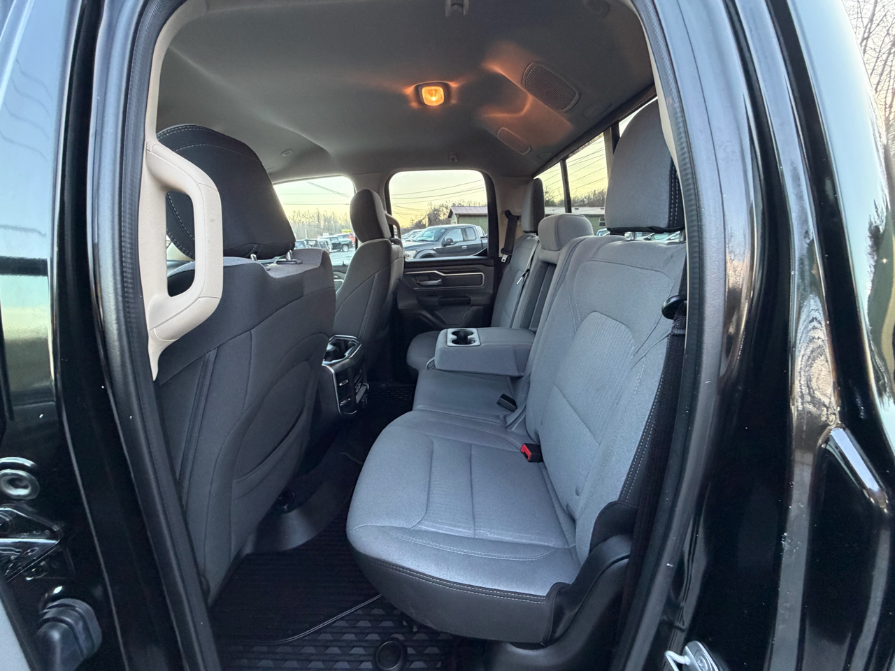 RAM 1500 Big Horn Quad Cab 4WD 2019