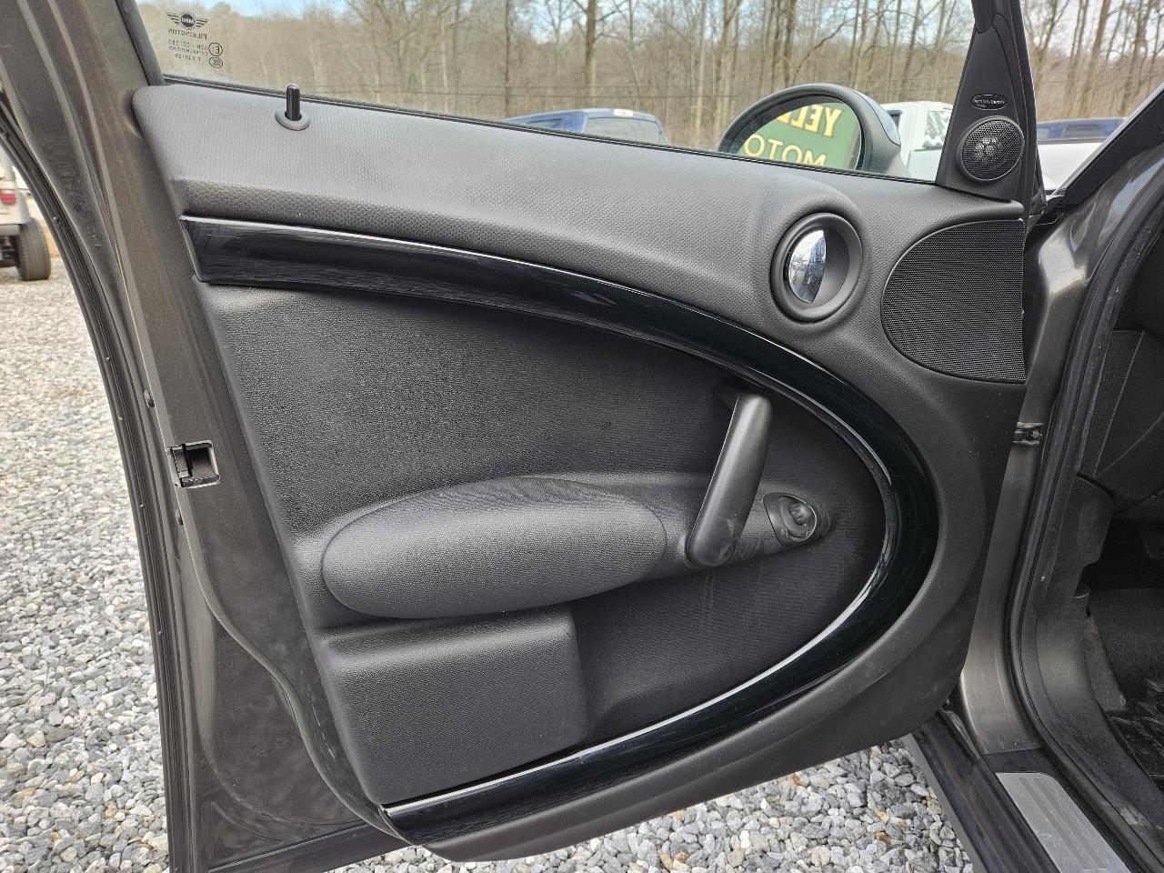 MINI Countryman Base 2012