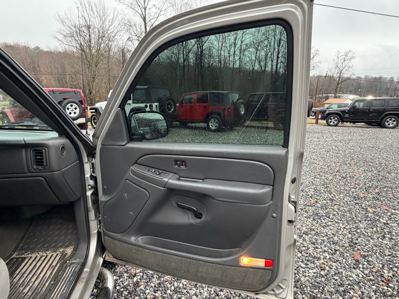 GMC Sierra 1500 Ext. Cab Long Bed 2WD 2005