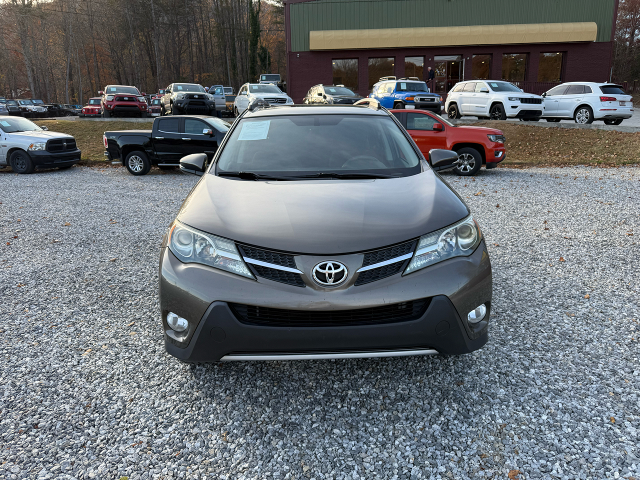 Toyota RAV4 XLE FWD 2013