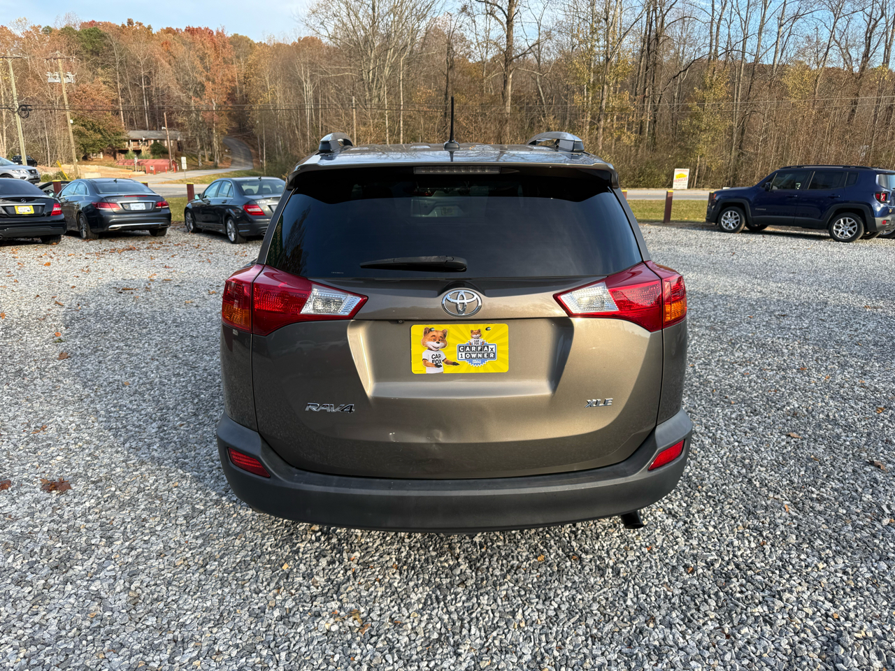 Toyota RAV4 XLE FWD 2013