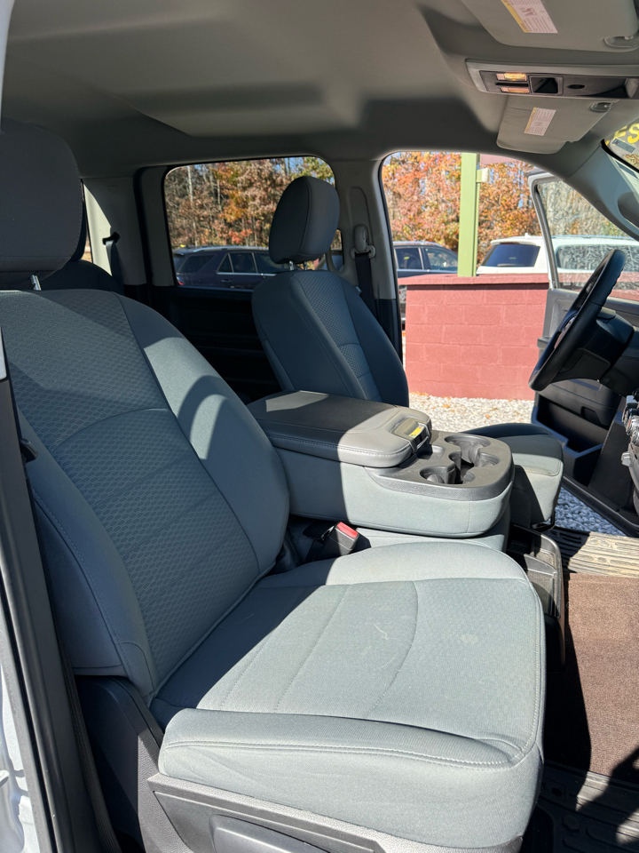 RAM 1500 Tradesman/Express Crew Cab SWB 2WD 2014