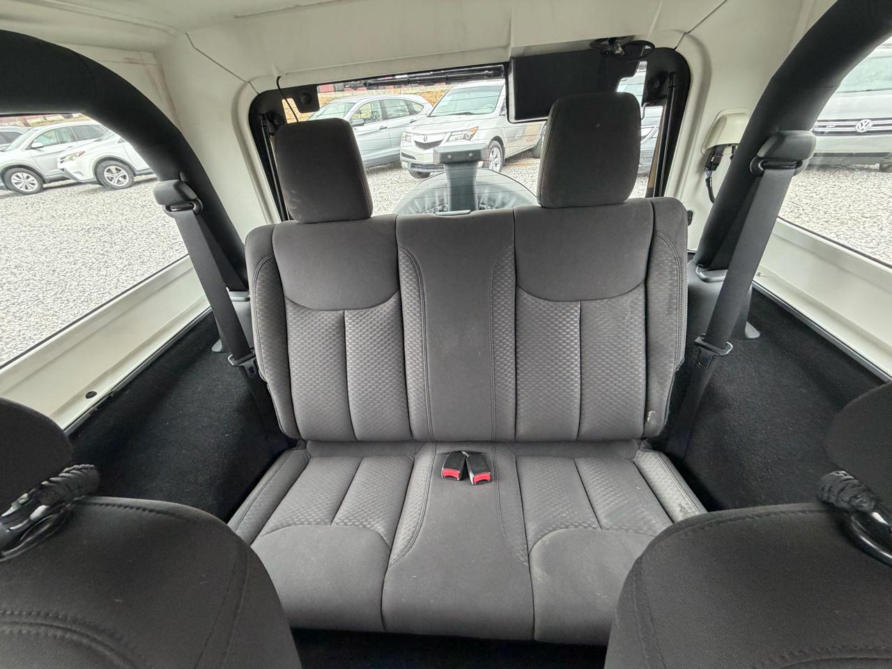 Jeep Wrangler Sport 4WD 2015