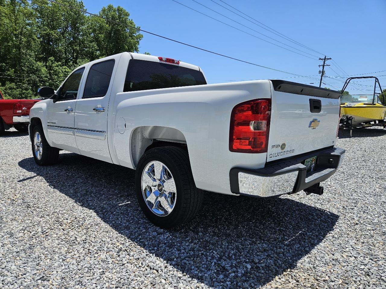Chevrolet Silverado 1500 LT Crew Cab 2WD 2011