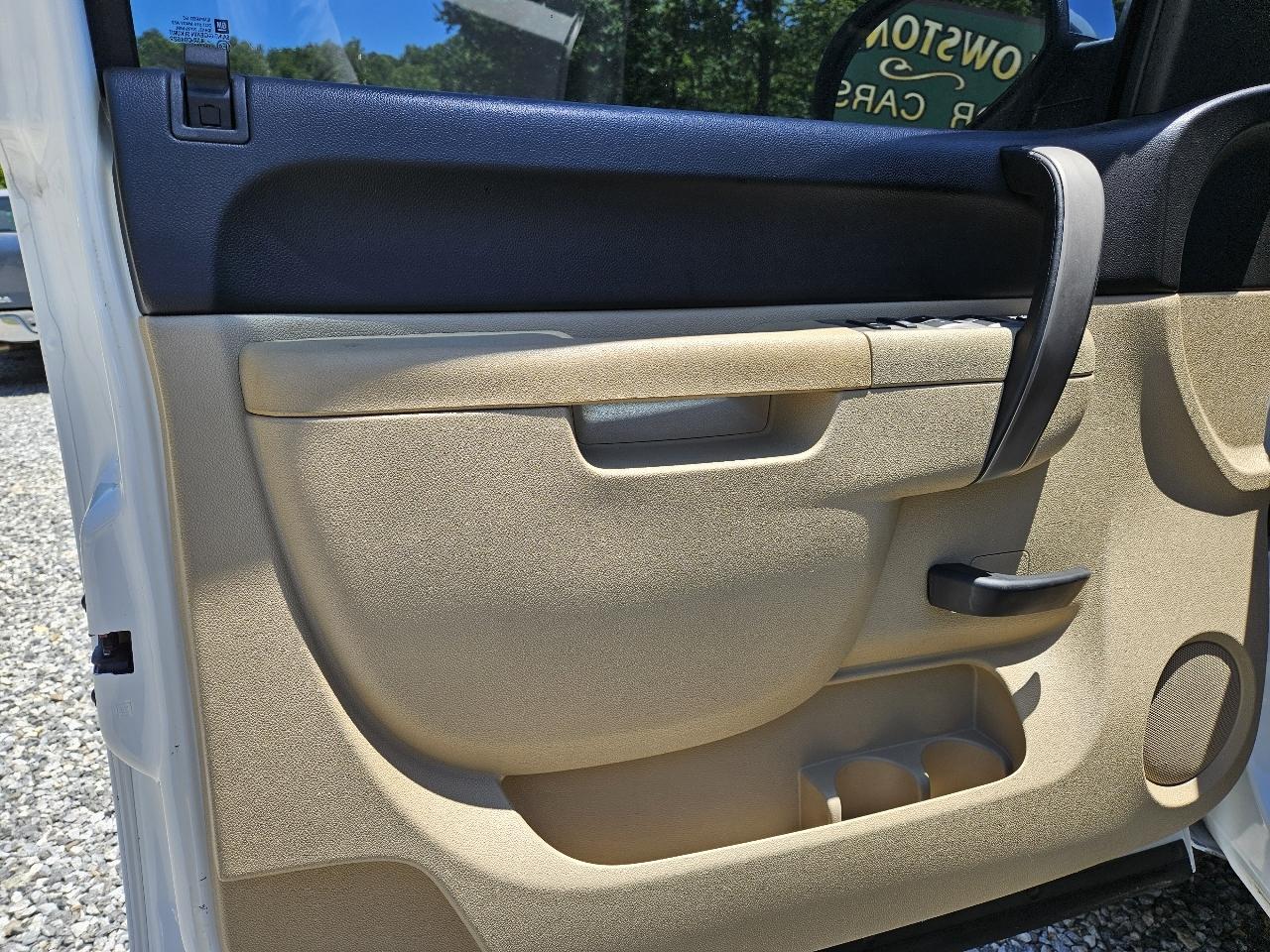 Chevrolet Silverado 1500 LT Crew Cab 2WD 2011