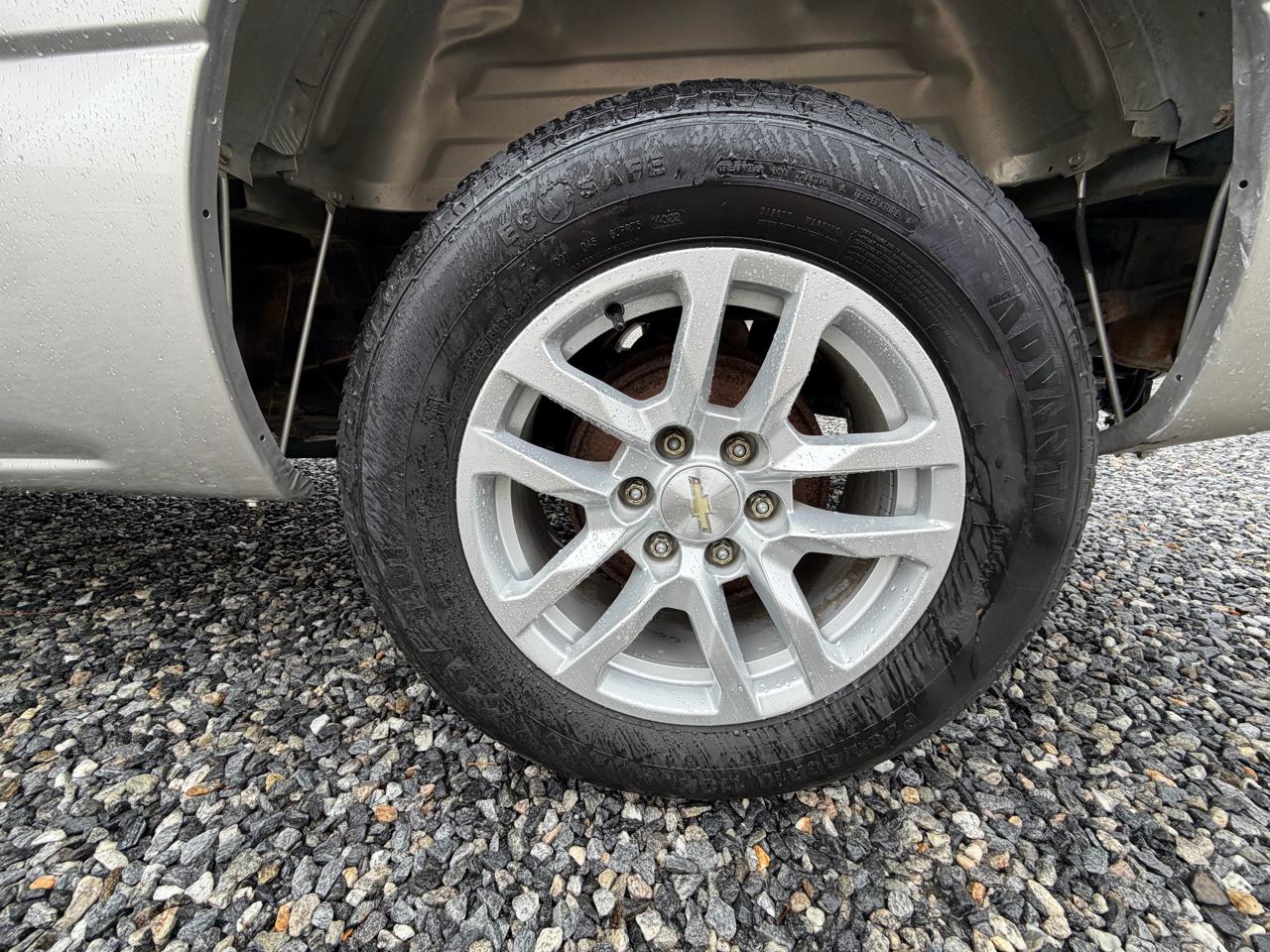 Chevrolet Silverado 1500 LS Ext. Cab Short Bed 2WD 2005