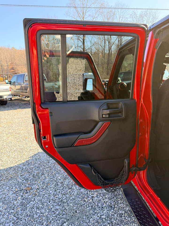 Jeep Wrangler Unlimited Sport 4WD 2014