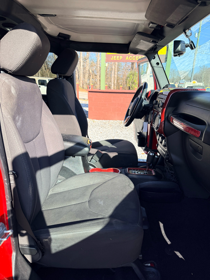 Jeep Wrangler Unlimited Sport 4WD 2014