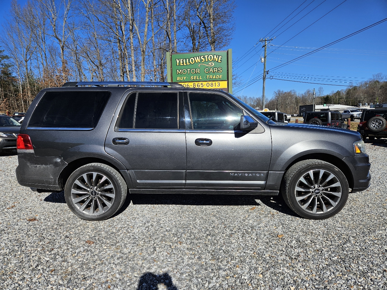 2015 Lincoln Navigator Base's photo