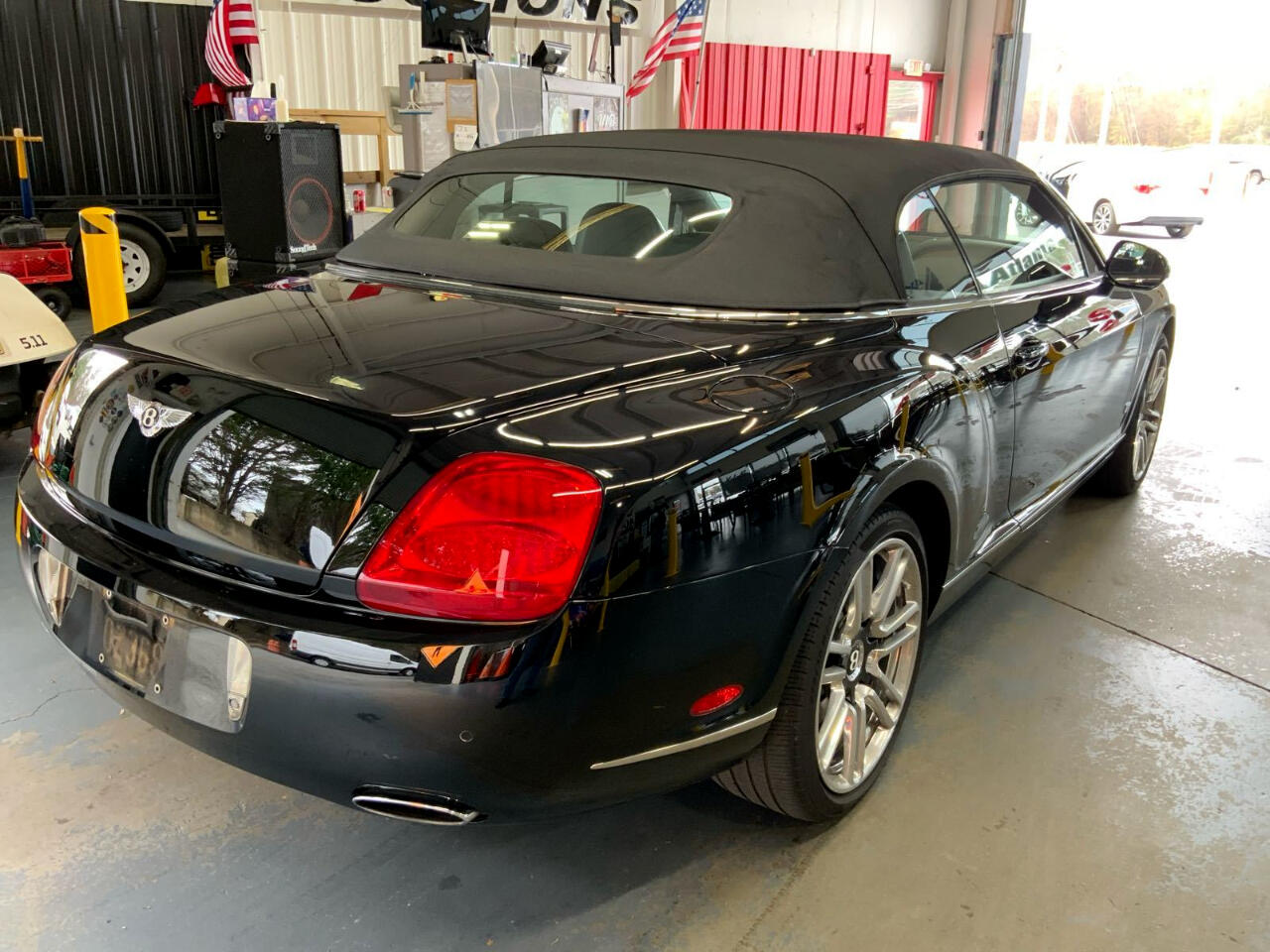 Bentley Continental GTC Convertible 2011