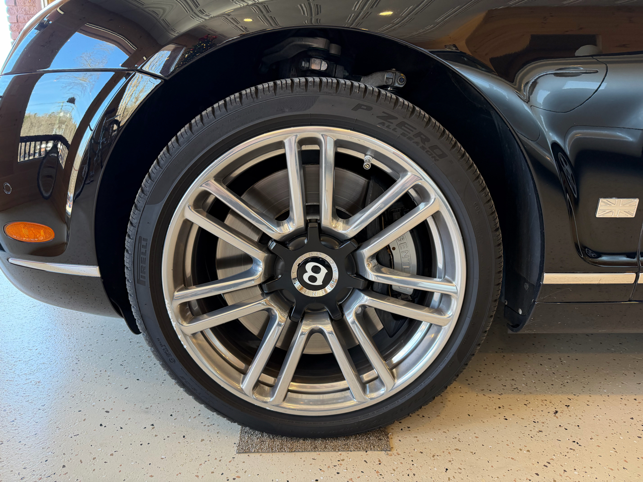 Bentley Continental GTC Convertible 2011