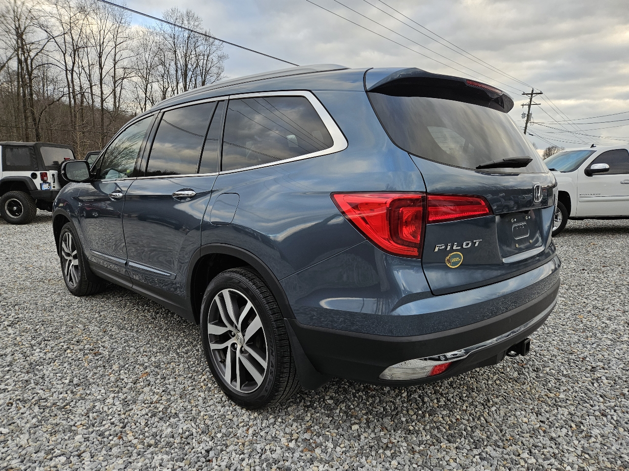 Honda Pilot Touring 2WD 2016
