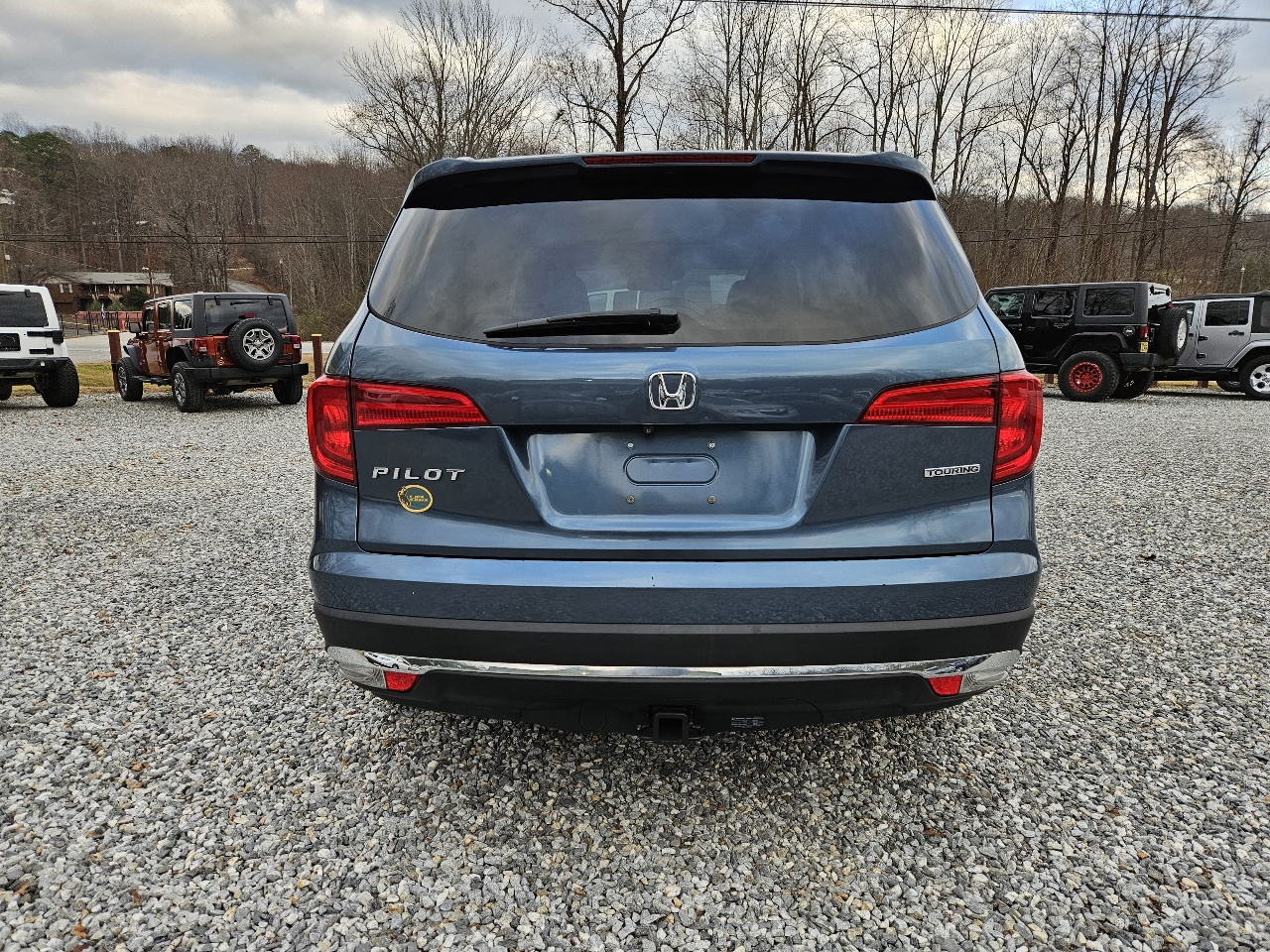 Honda Pilot Touring 2WD 2016