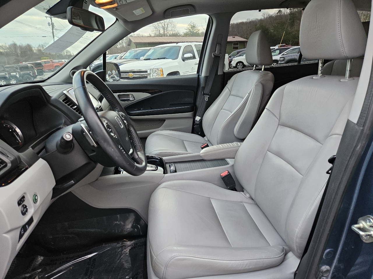 Honda Pilot Touring 2WD 2016