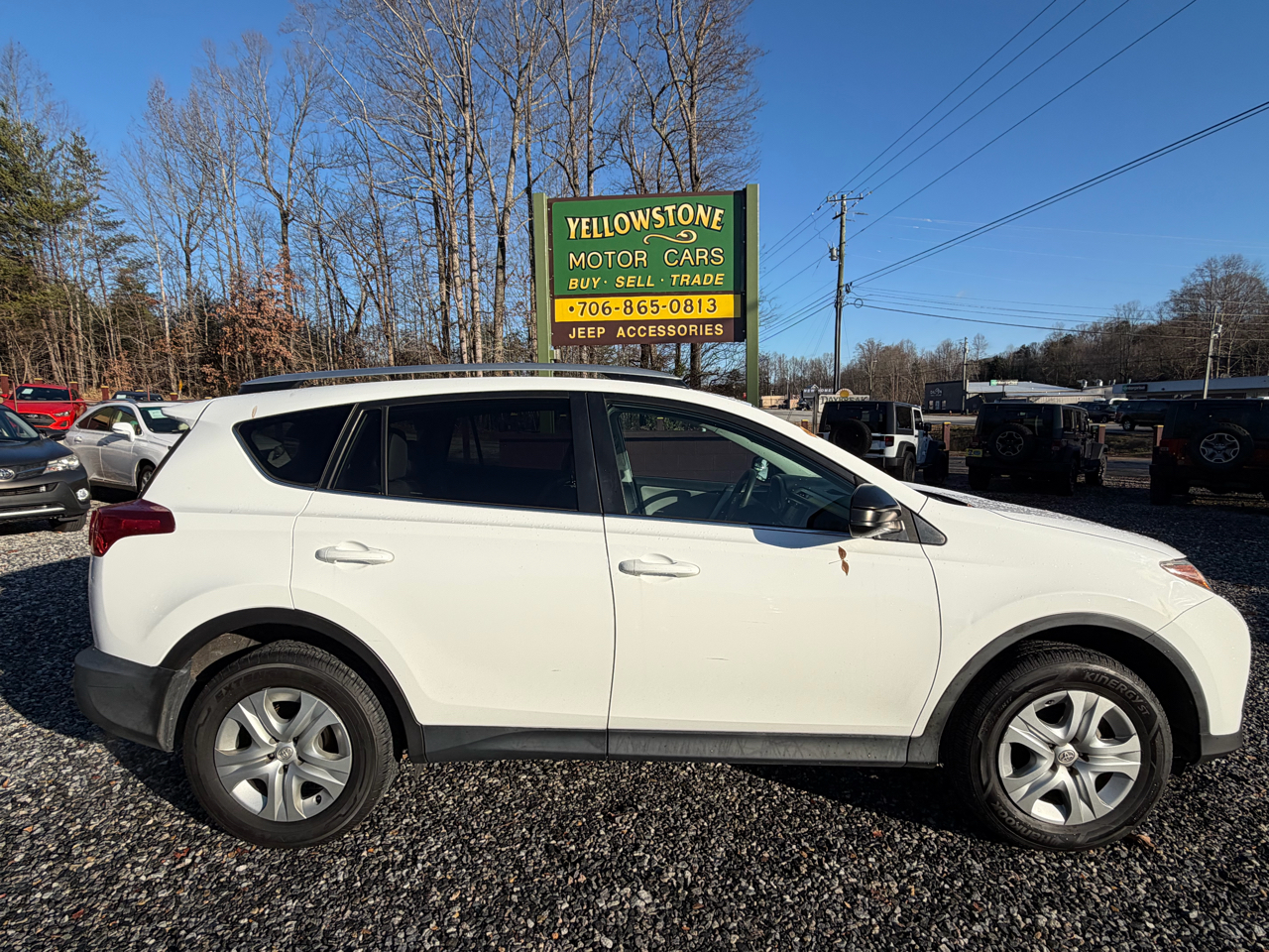 Toyota RAV4 LE FWD 2014