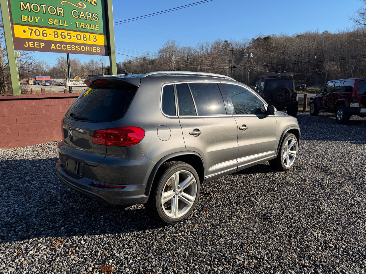 Volkswagen Tiguan SE 2016